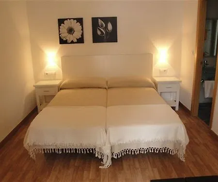 Boutique Geranios Del Pinar Guest house